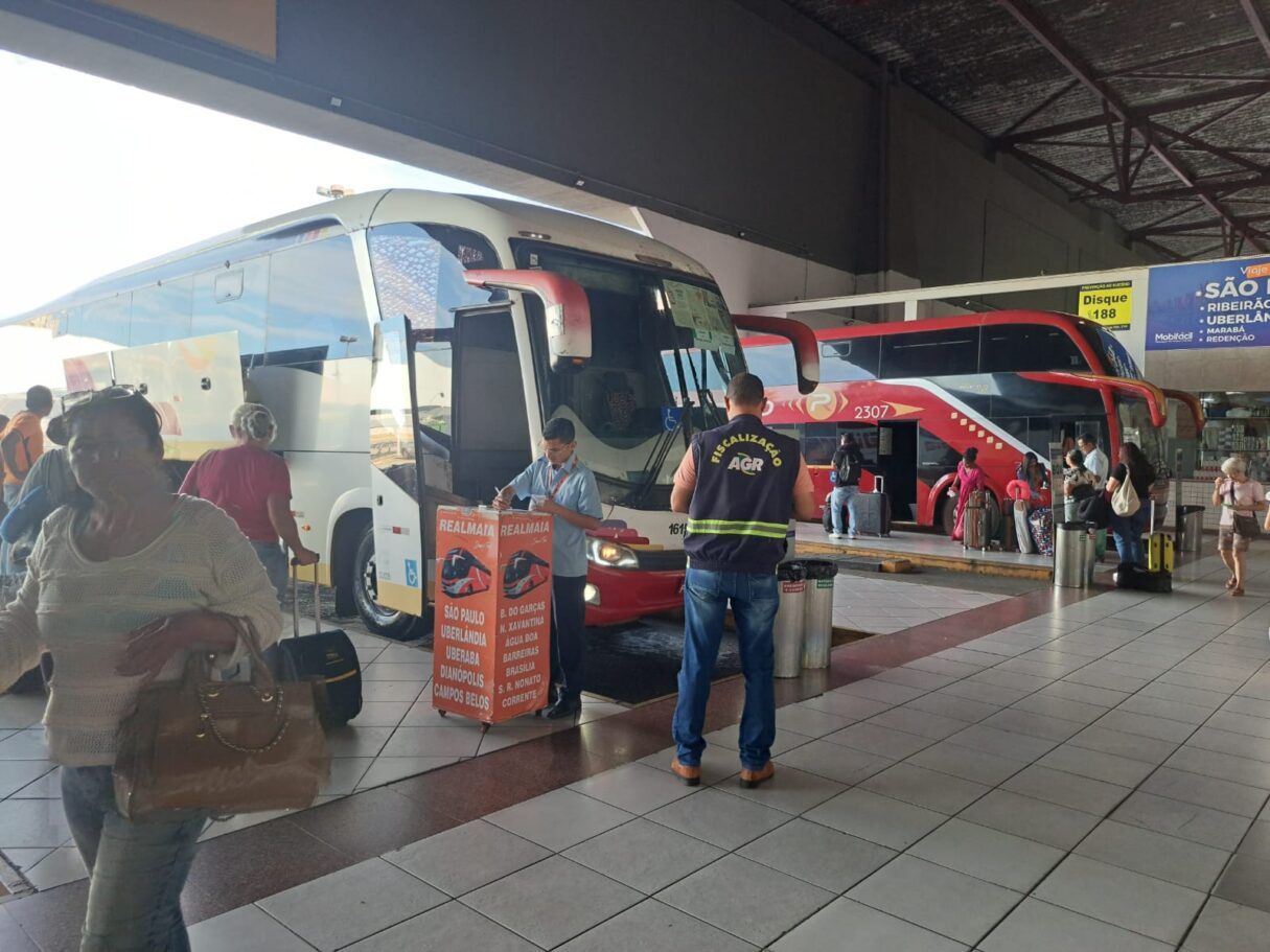 AGR faz alerta contra uso de transporte clandestino