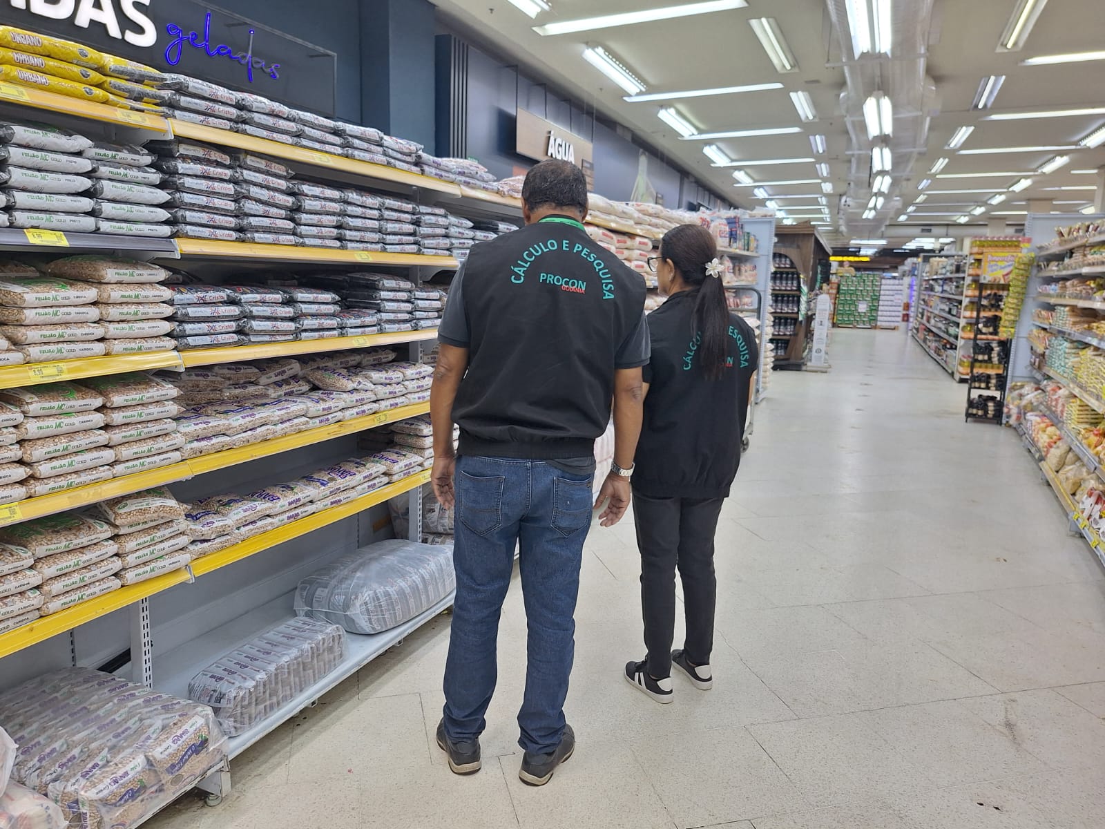 Procon Goiânia aponta variação de mais de 200% nos preços de itens da cesta básica
