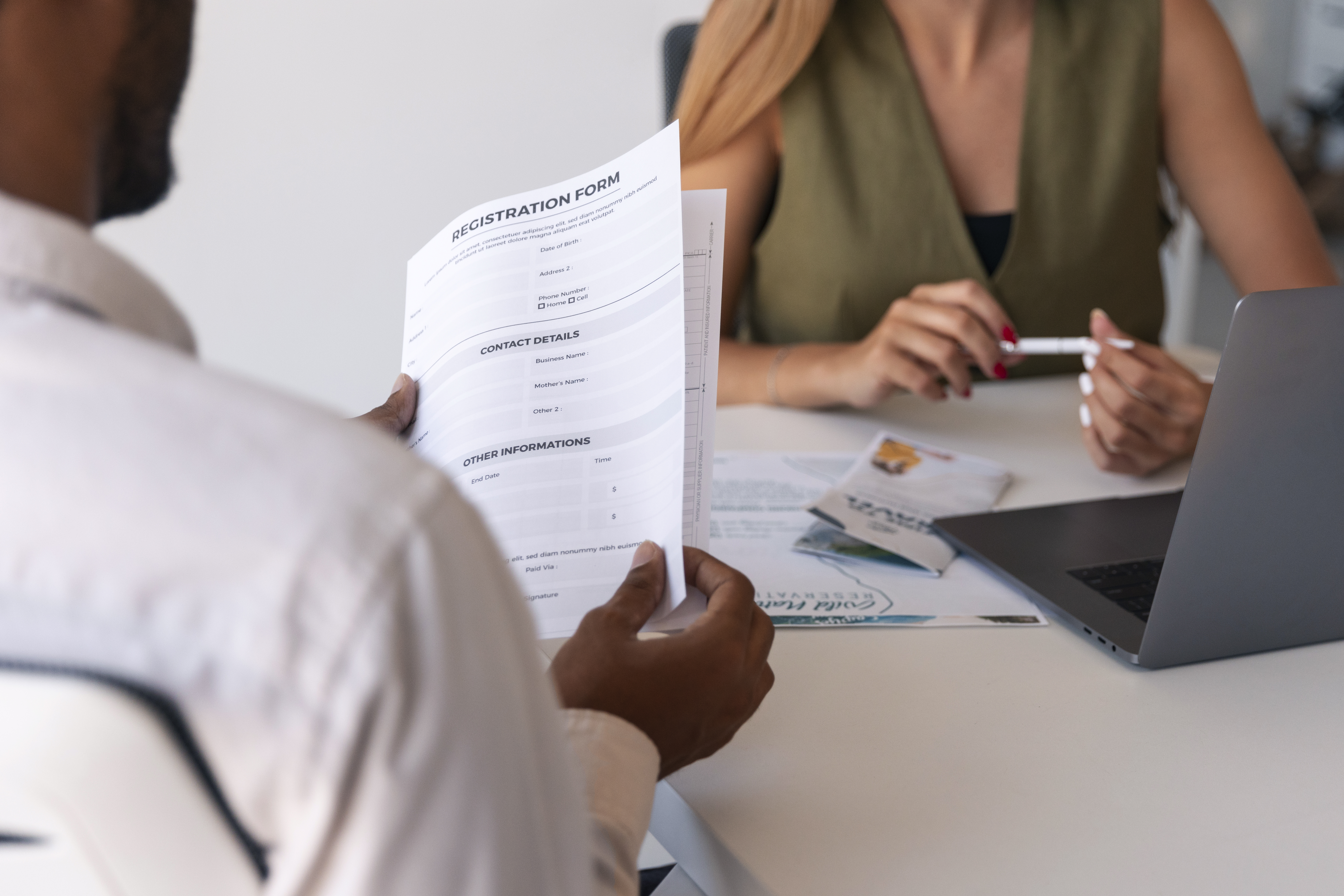 Beneficiários do CRAS terão acesso facilitado a vagas de emprego por meio de parceria entre CDL e Prefeitura de Goiânia